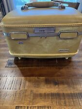 Vintage american tourister for sale  New London