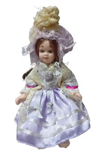 Bambolina porcellana doll usato  Messina