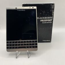 Esclusivo Blackberry Passport Silver Edition - Un'Icona da Collezione!" No Apple segunda mano  Embacar hacia Argentina