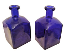 Coppia bottiglie blu usato  Italia