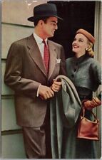 1951 Fargo, Dakota do Norte cartão postal publicitário FARGO TOGGERY loja de roupas masculinas comprar usado  Enviando para Brazil