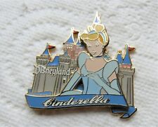 Gros pin disney d'occasion  Menucourt