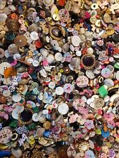 Lot of 100 Sewing Buttons Old New and sometimes Vintage too!  Scrapbooking Quilt for sale  Shipping to South Africa