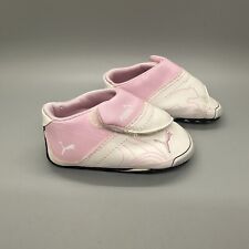 Zapatillas Puma Kinder Fit, cuna botas, bebé niña talla 2, rosa blanco, usado segunda mano  Embacar hacia Argentina