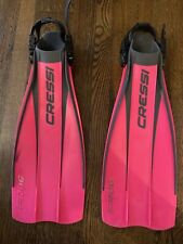 Usado, Barbatanas de sapo Cressi-Sub Cressi rosa tamanho P-M ajustável comprar usado  Enviando para Brazil