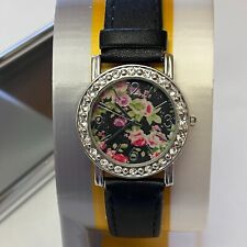 Relógio feminino sem marca, design floral no mostrador, strass, pulseira preta comprar usado  Enviando para Brazil