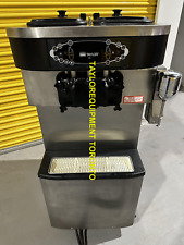 Máquina de helado de servicio suave para yogur congelado refrigerado por agua Taylor C712-33, usado segunda mano  Embacar hacia Mexico