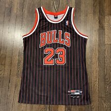 Camiseta deportiva Nike de los Chicago Bulls para hombre talla 48 negra 8403 segunda mano  Embacar hacia Mexico