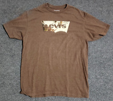 Camiseta masculina marrom Levis tamanho grande comprar usado  Enviando para Brazil