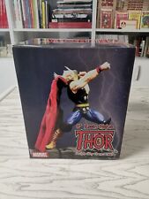 Thor resin statue usato  Pozzuoli