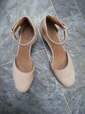 Clarks ladies beige for sale  Shipping to Ireland