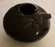 Usado, Vaso de cerâmica preto sobre preto México Olla Celia LQuezada Lizard Mata Ortiz comprar usado  Enviando para Brazil