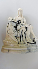 Statue pieta porcelaine d'occasion  Vif