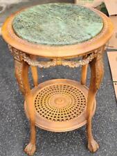 Usado, Linda mesa de destaque antiga com tampo de granito - Detalhes esculpidos incríveis - Muito bom estado comprar usado  Enviando para Brazil