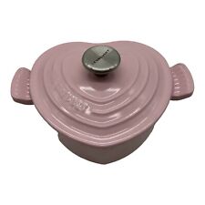 Creuset heart shaped for sale  De Pere