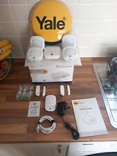 Yale IA-320 Sync Smart Home Alarma, Alarma Blanca - x 4 Pet PIRS + EXTRAS. segunda mano  Embacar hacia Mexico