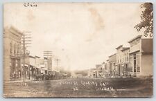 Schaller Iowa~Second Street~Shop Keepers on Steps~Loja de Roupas~Wagon~1907 RPPC, usado comprar usado  Enviando para Brazil