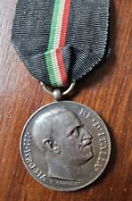Medaglia militare argento usato  Perugia