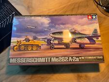 Kit de avião modelo Tamiya Messerschmitt Me262 A-2a 1/48 com Kettenkraftrad comprar usado  Enviando para Brazil