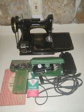 Used, 1953 SINGER FEATHERWEIGHT 221 SEWING MACHINE + Case Beautiful Condition AL557856 for sale  Newark