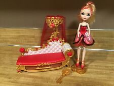 EVER AFTER HIGH Apple White Fainting Couch Sofa Bed & Doll READ, used for sale  Shipping to South Africa