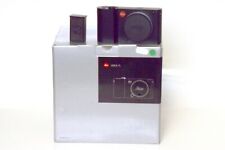 Leica mirrorless fotocamera usato  Modena