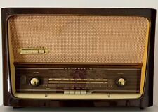 Radio vintage vega usato  Lozzolo