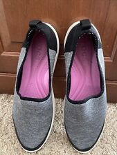 Zapatos de skimmer sin cordones para mujer Crocs de día ocupado talla 10 estilo número 204727 segunda mano  Embacar hacia Argentina