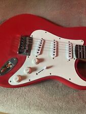 Usado, Guitarra eléctrica de 6 cuerdas roja Fender Squire Bullet Fiesta segunda mano  Embacar hacia Mexico