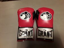 Grant boxing gloves for sale  FARNBOROUGH