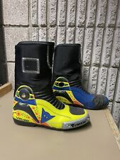 Botas de motocicleta para hombre Dainese Valentino Rossi VR46 negras/amarillas talla 44 segunda mano  Embacar hacia Mexico
