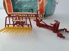 RARE VINTAGE BRITAINS FARM  # 9543 BUCK RAKE  EARLY BOX COMPLETE for sale  Shipping to Ireland