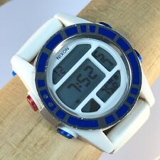 Relógio de quartzo digital masculino Nixon Star Wars The Unit Beep Boop borracha branca comprar usado  Enviando para Brazil
