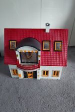 Toy play house for sale  READING