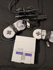 Super Nintendo SNES Mini Classic Edition Modded with 250 games + 2 Controllers myynnissä  Leverans till Finland