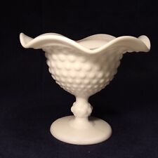 Vintage Vidro Leitoso Compota Pé Pedestal Babado Botão de Fogão Branco 5,5" comprar usado  Enviando para Brazil