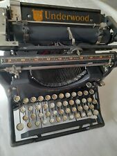 Machine écrire ancienne d'occasion  Trévol