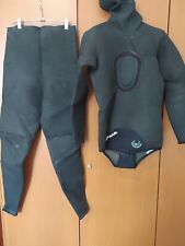 Muta subacquea wetsuit usato  Pesaro