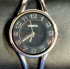Usado, Moda Geneva Elite #1732 tono plateado reloj puño de cuarzo para mujer segunda mano  Embacar hacia Argentina