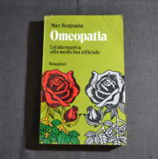 Libro vintage omeopatia usato  Palermo