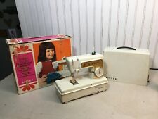 Singer sewing machine for sale  Mount Holly Springs