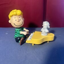 Peanuts play set for sale  Mountain View
