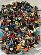 Enorme lote de 7 piezas y accesorios de minifiguras Lego de 1 lb segunda mano  Embacar hacia Mexico