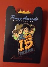 Grembiule Arcade 15th Anniversario Pin 2013 Edizione Limitata Le Pax Gabe Tycho, używany na sprzedaż  Wysyłka do Poland