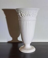 wedgwood queensware vase for sale  THATCHAM