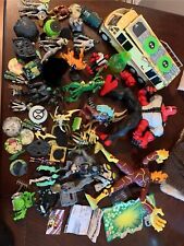 Lote ENORME de bonecos Ben 10 Alien Force Ultimate Alien Van Lab Alien X Heatblast Four comprar usado  Enviando para Brazil