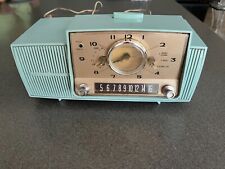 GE General Electric MCM Radio Tubo Azul Turquesa Azulada Radio Reloj Alarma Años 50 segunda mano  Embacar hacia Argentina