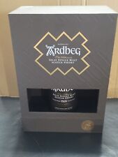 Botella Vacía de Whisky Escocés ARDBEG con Paquete de Exploración Caja segunda mano  Embacar hacia Argentina