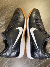 Nike Total 90 Shoot Interior Negro/Rojo Fútbol/Fútbol Zapatos Botines US9 UK8 segunda mano  Embacar hacia Argentina