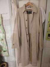 Barbour trench blanc d'occasion  Briare